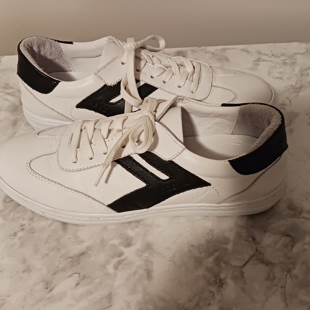 Andrea Conti Classic White And Black Women's Leather Sneakers - Picture 3 of 11